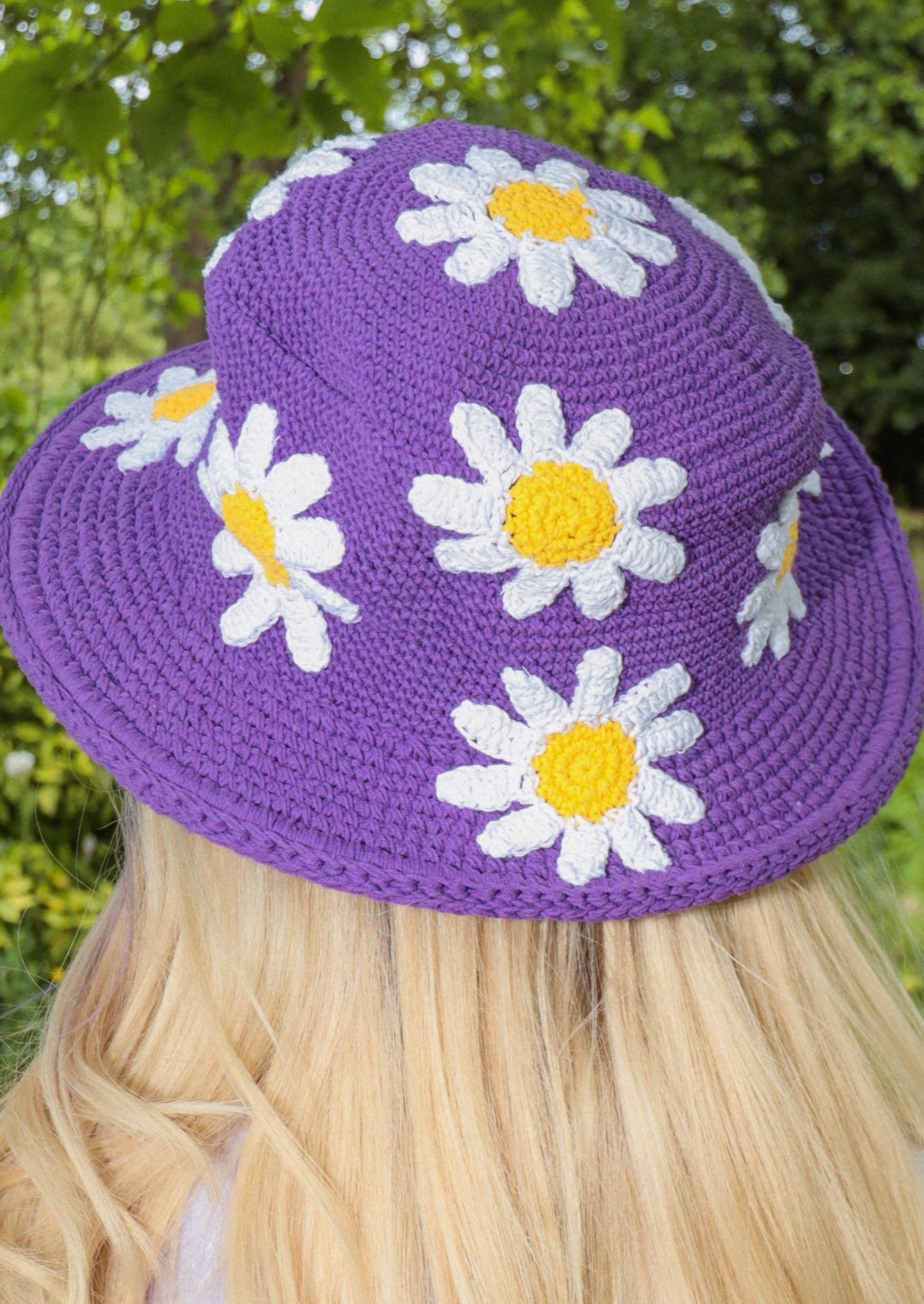 PURPLE DAISY HAT